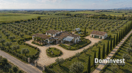 Casale agricolo in vendita Maremma
